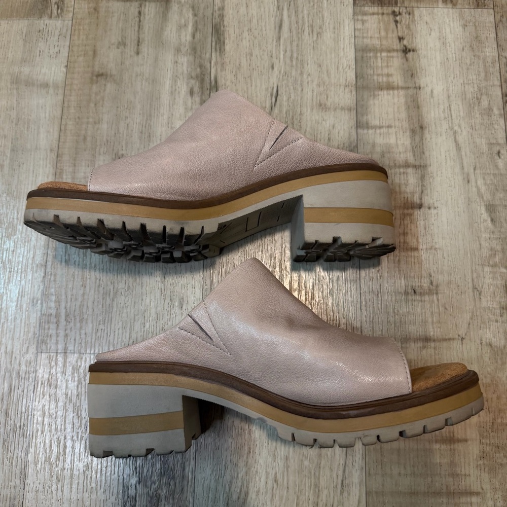 Salvia Harper Leather Platform Lug Sole Sandals 38 Chunky Slide Slip On Mule - Picture 4 of 9